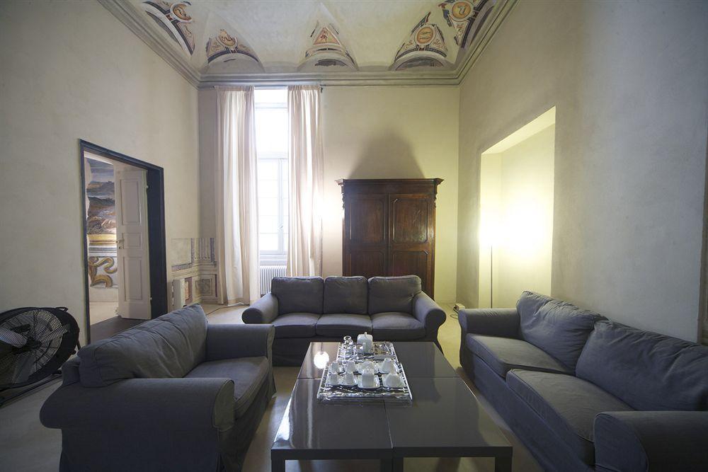 Locanda Di Palazzo Cicala Genoa Bagian luar foto